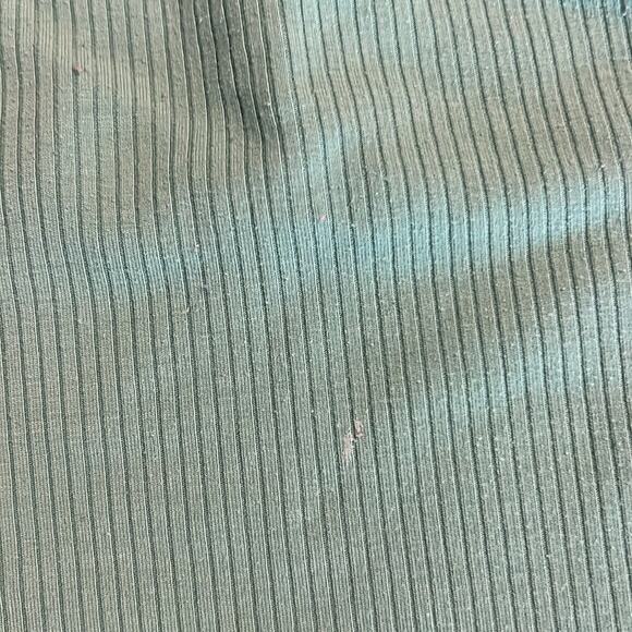 American Eagle Lot 2 Tanks Ribbed Casual Medium - Picture 6 of 8